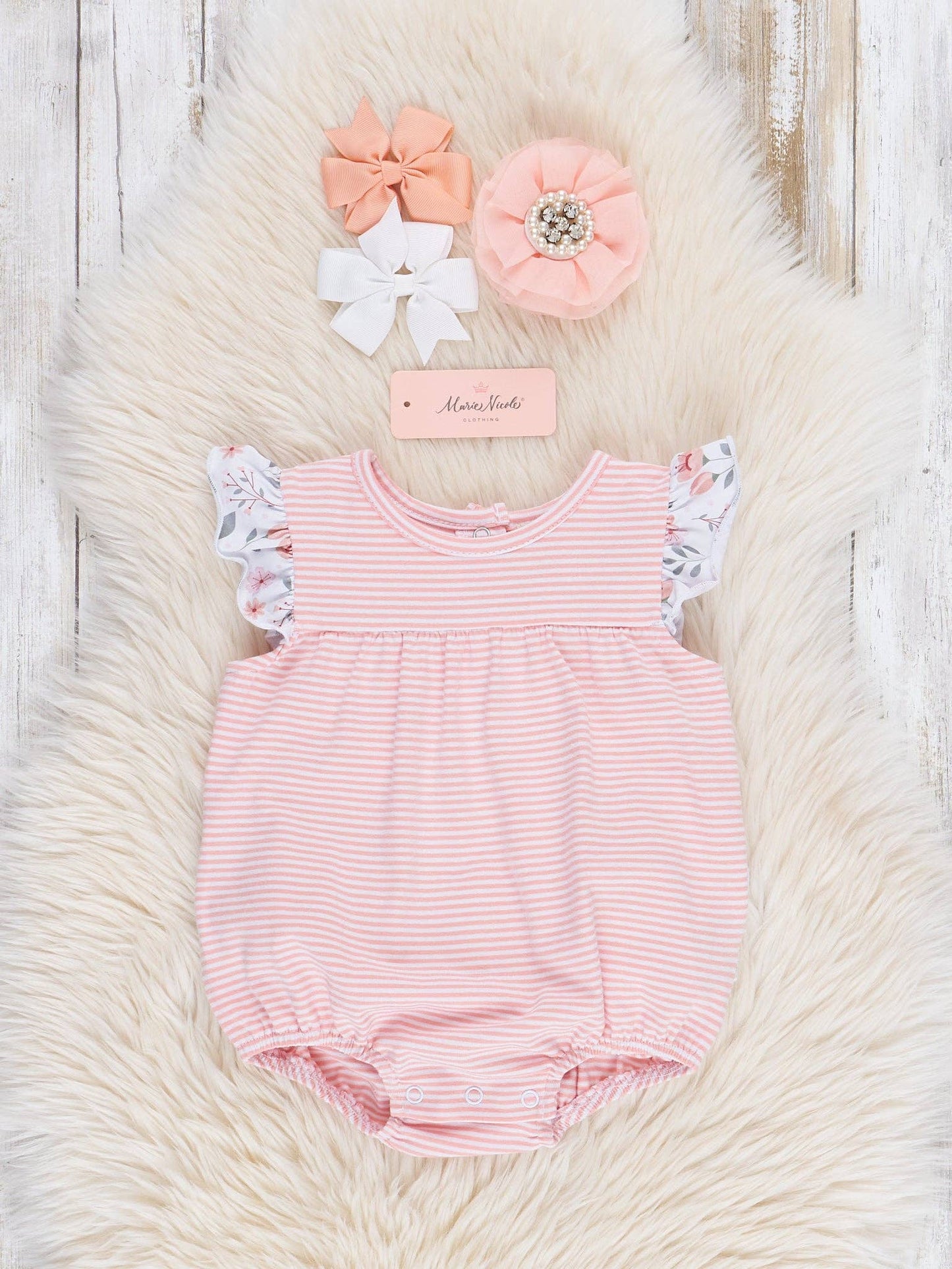 Blushing Bouquets Flutter Ruffle Bubble