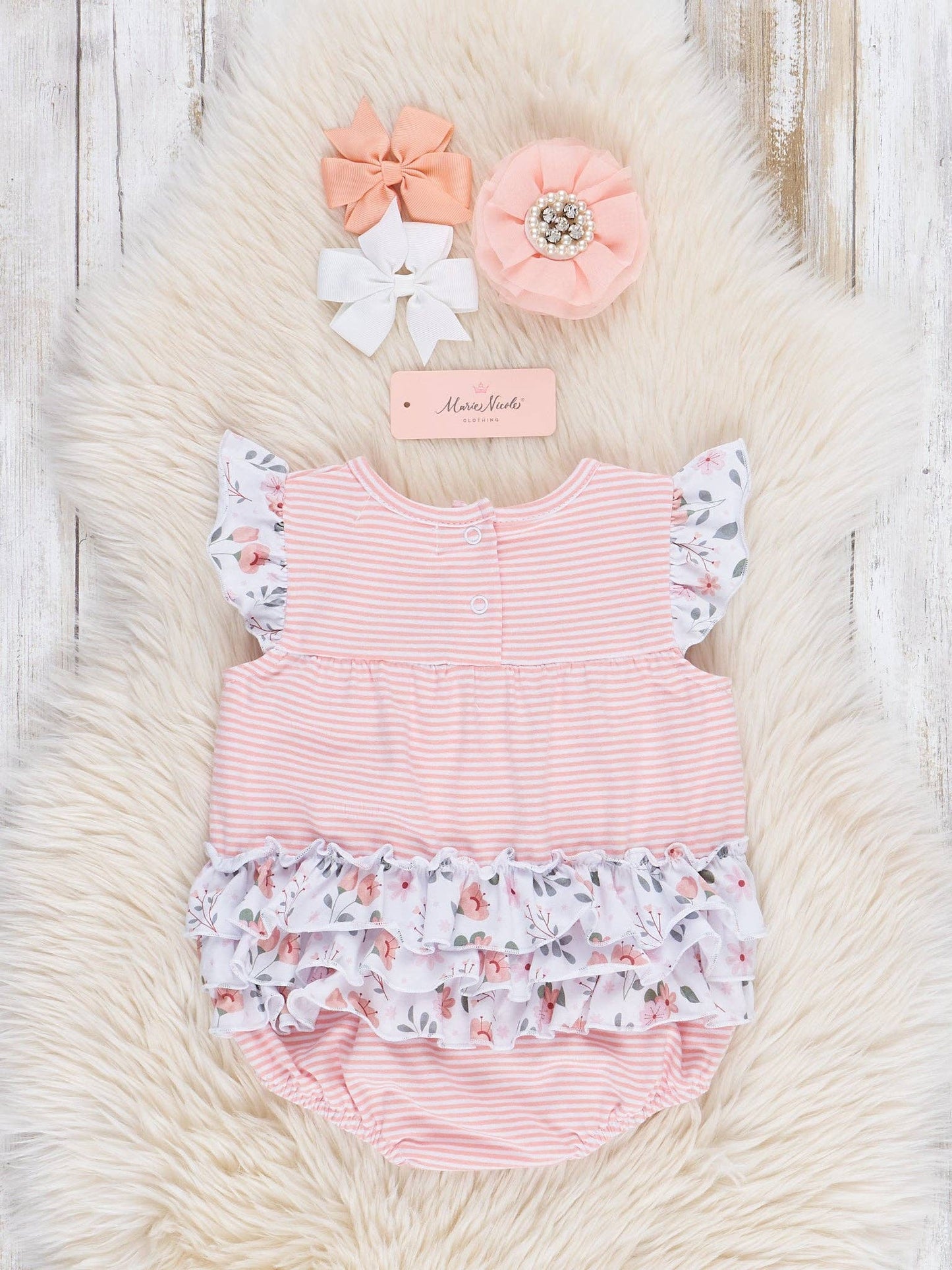 Blushing Bouquets Flutter Ruffle Bubble